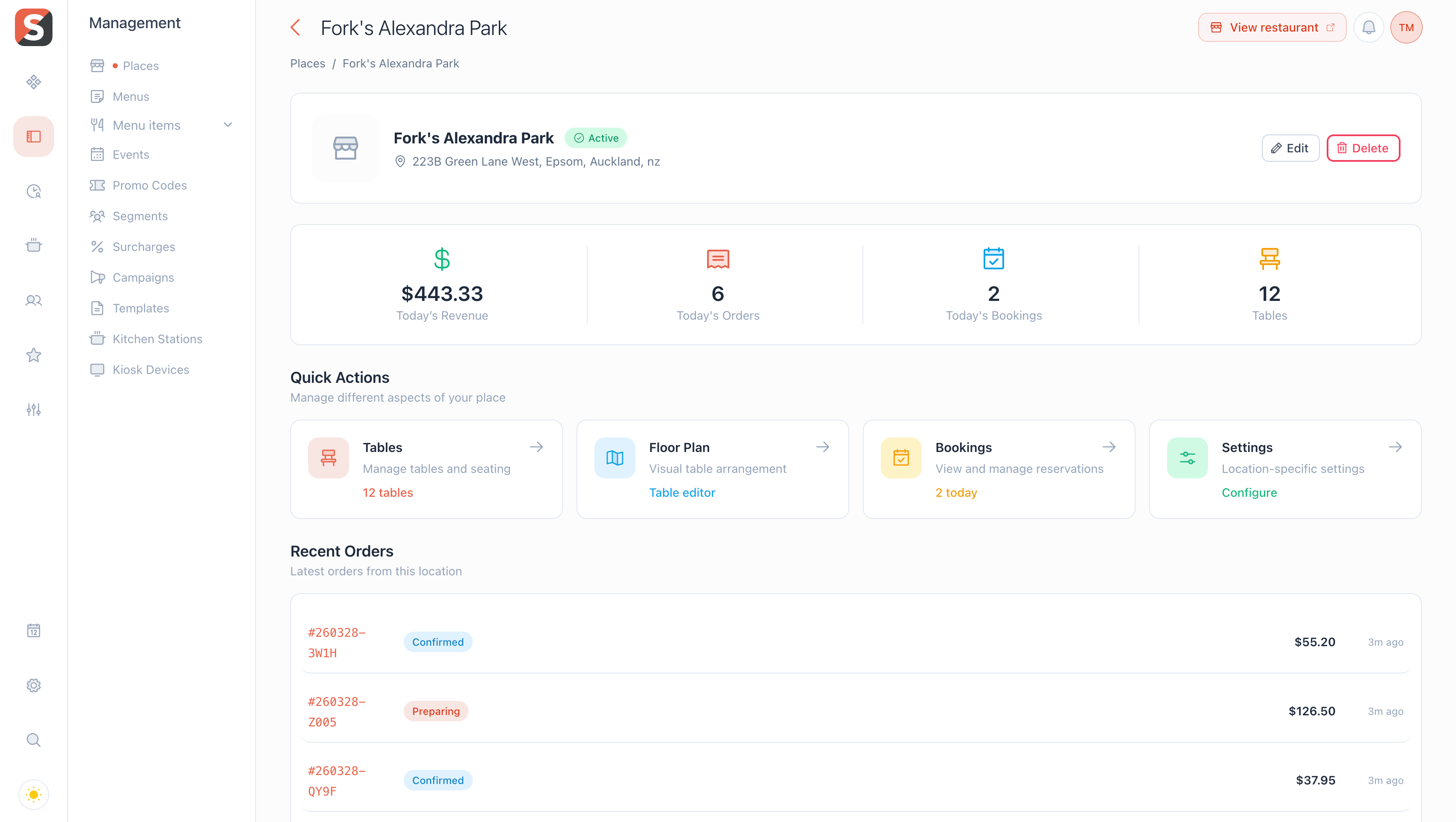 SmakSpace QR code room service ordering